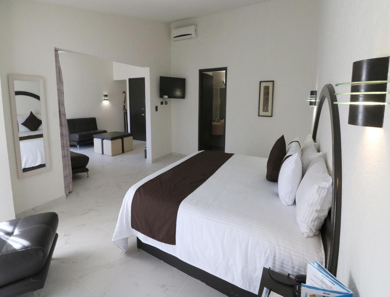 Mision Express Zona Norte Hotel